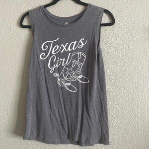 Gray tank top,
